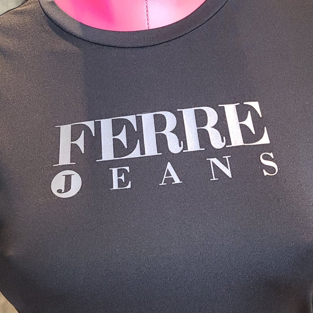 Gianfranco Ferre stretch t-shirt large NWT - Picture 2 of 10